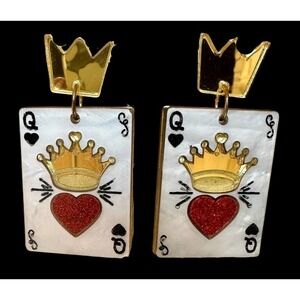 Queen‎ of Hearts Playing Card Earrings